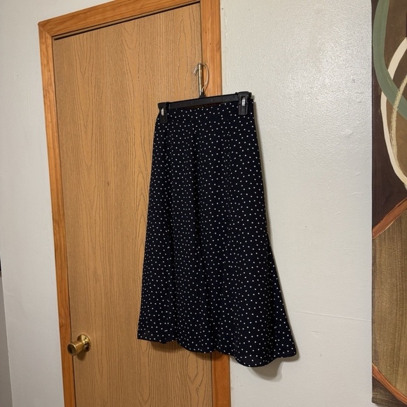 Loft Size 8 Blue w/White Polka Dots Mid-Calf A-Line Skirt - EUC - Picture 1 of 5